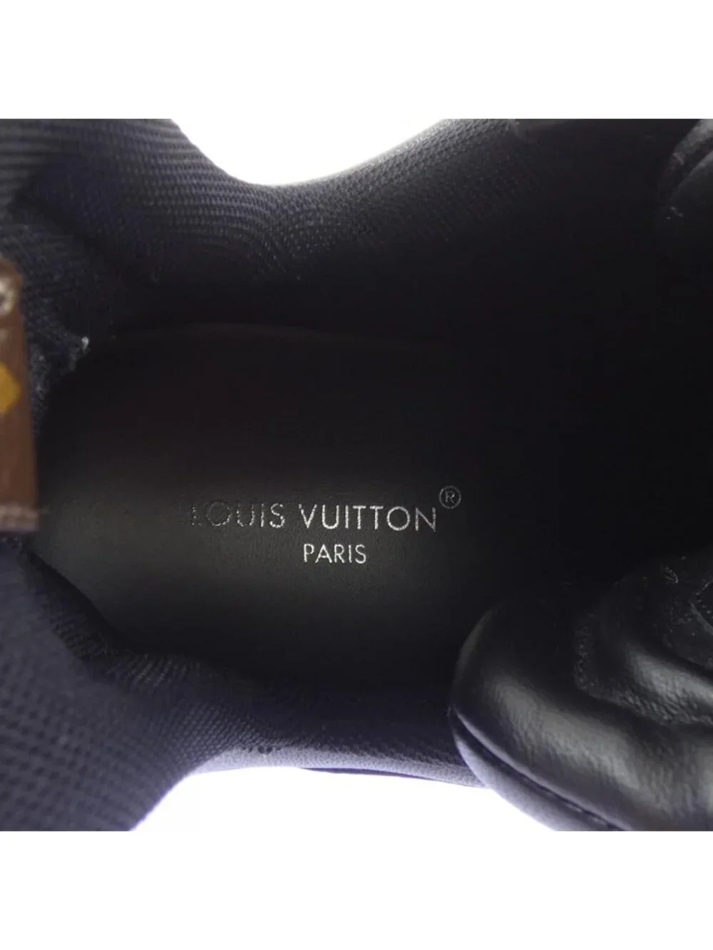 Louis Vuitton Silver Eyelet Archlight Line Sneakers